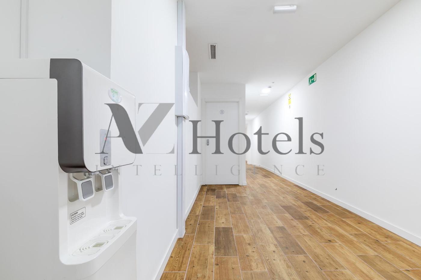 Ayz Luis Cabrera-Auto Check-In Property มาดริด ภายนอก รูปภาพ