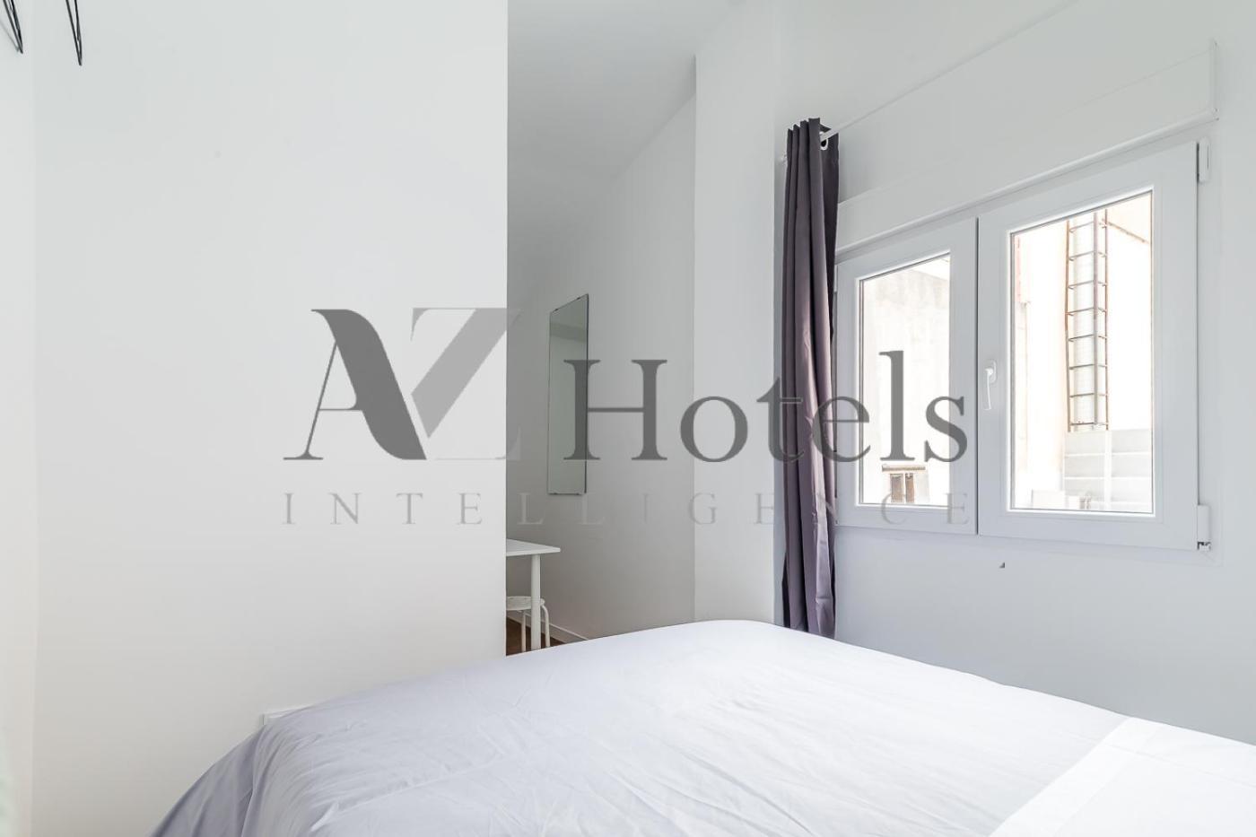 Ayz Luis Cabrera-Auto Check-In Property มาดริด ภายนอก รูปภาพ